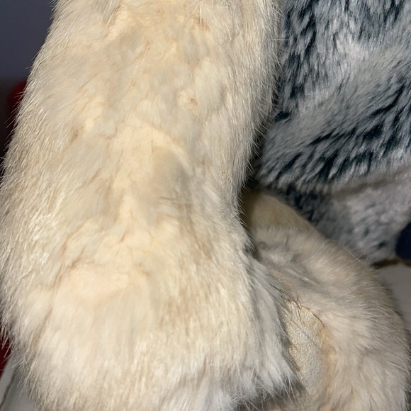 Vintage real fur rabbit fur teddy bear . Very hard to find in this size - Picture 12 of 12